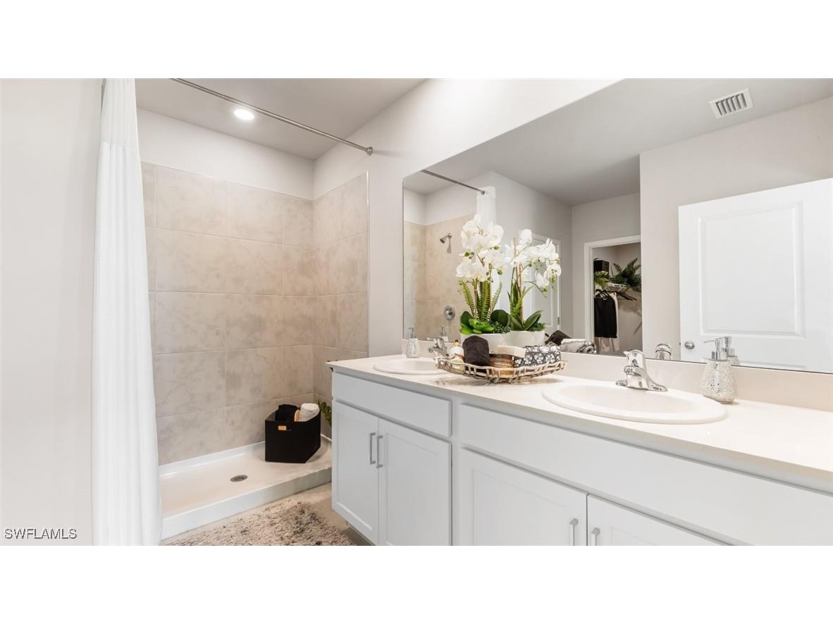 17728 Shade Tree Loop Punta Gorda FL 33982 225083227 image9