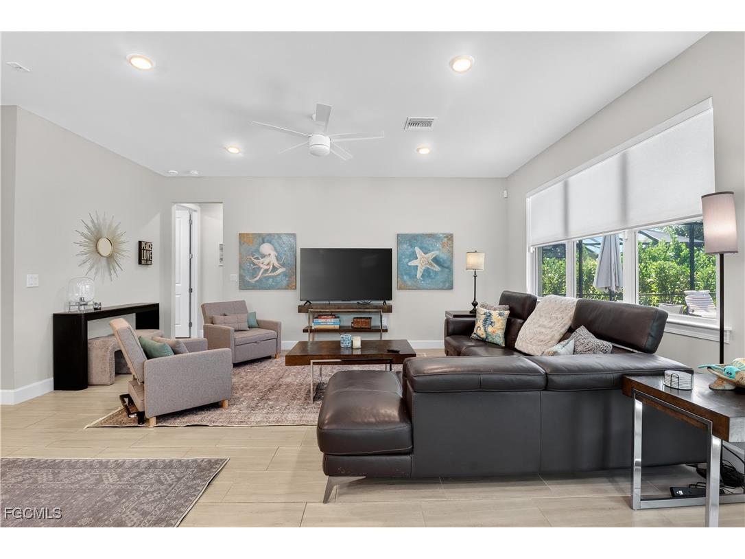 17728 Silverspur Drive Punta Gorda FL 33982 2025006597 image10