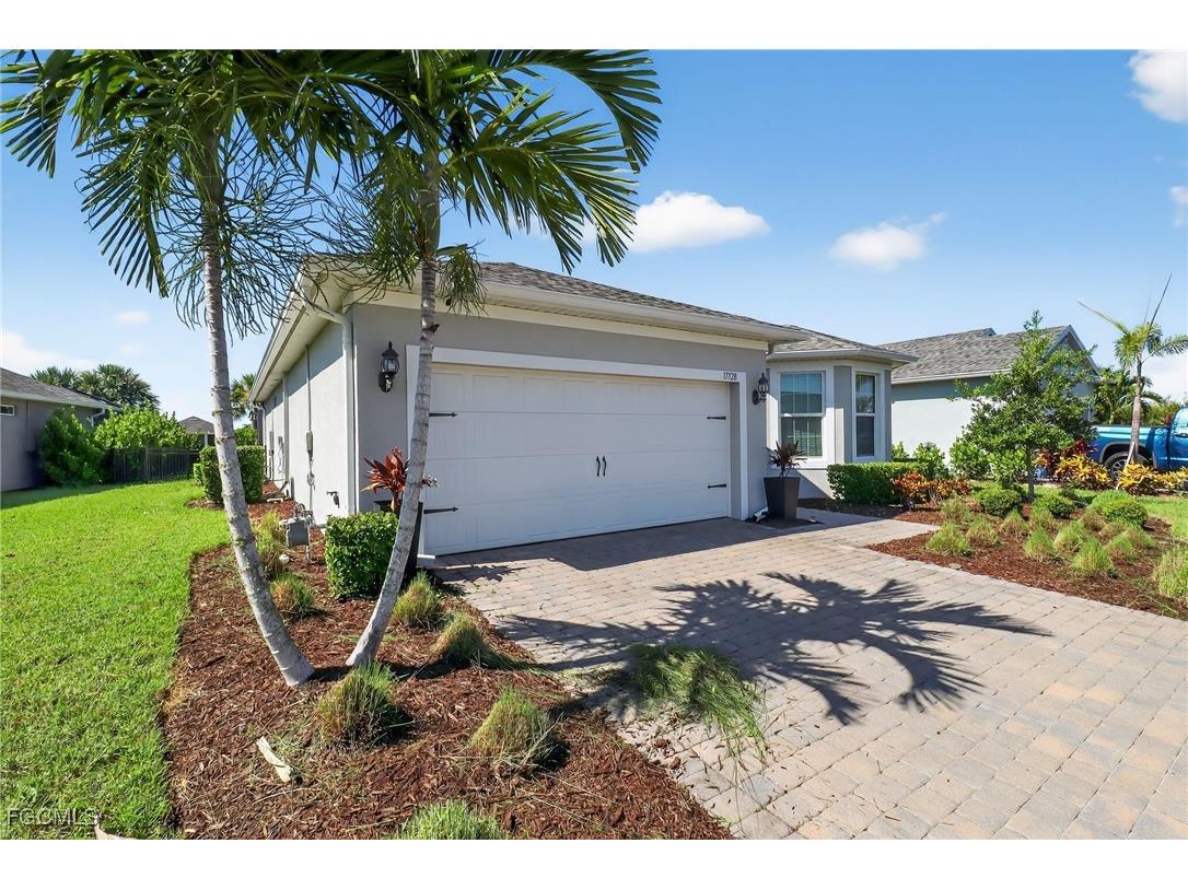 17728 Silverspur Drive Punta Gorda FL 33982 2025006597 image2
