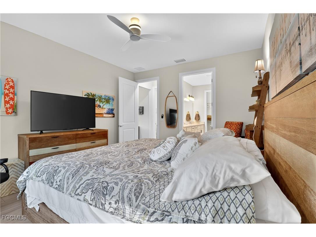 17728 Silverspur Drive Punta Gorda FL 33982 2025006597 image22