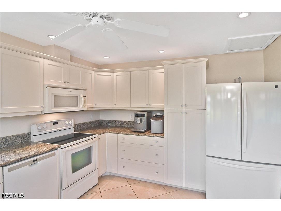 1773 Augusta Drive Fort Myers FL 33907 2026018968 image16