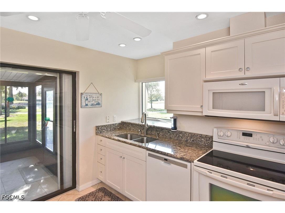 1773 Augusta Drive Fort Myers FL 33907 2026018968 image17