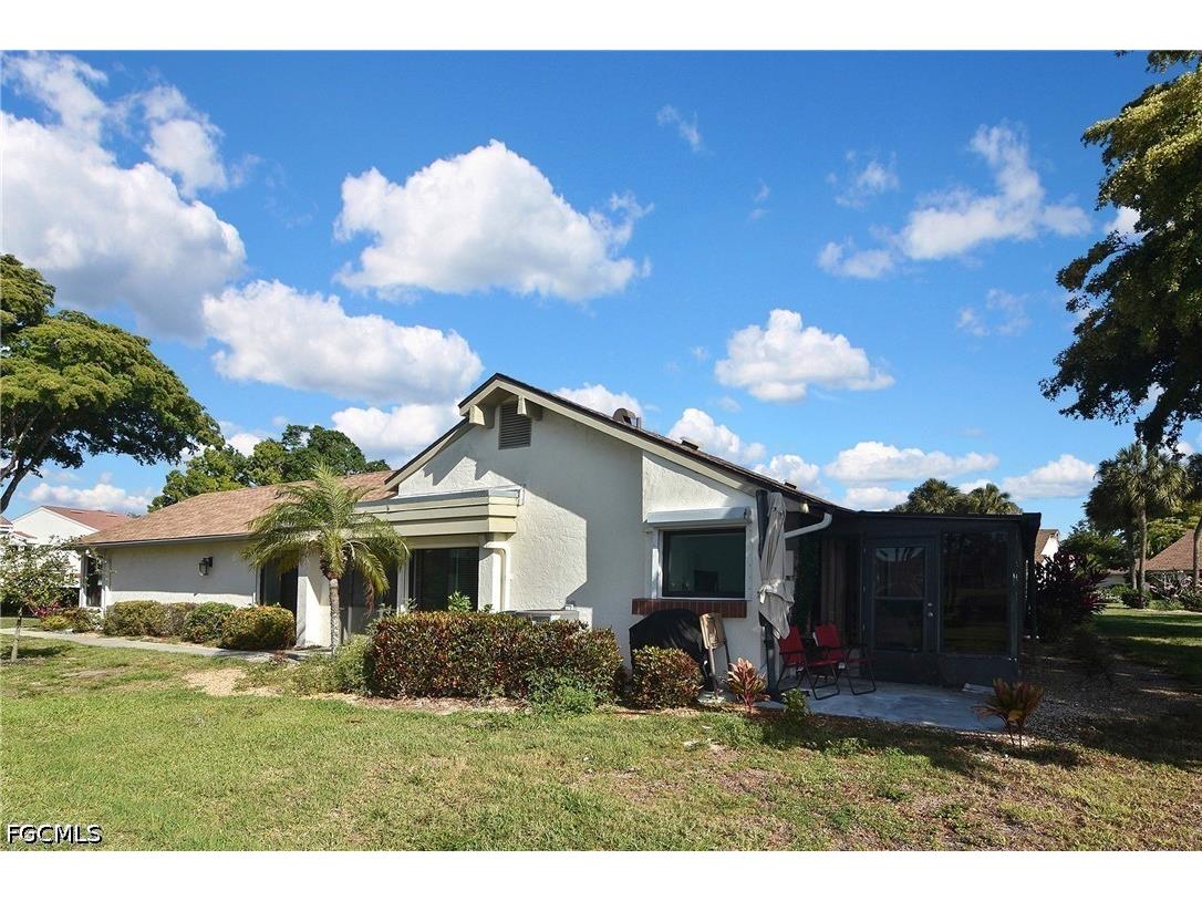 1773 Augusta Drive Fort Myers FL 33907 2026018968 image2