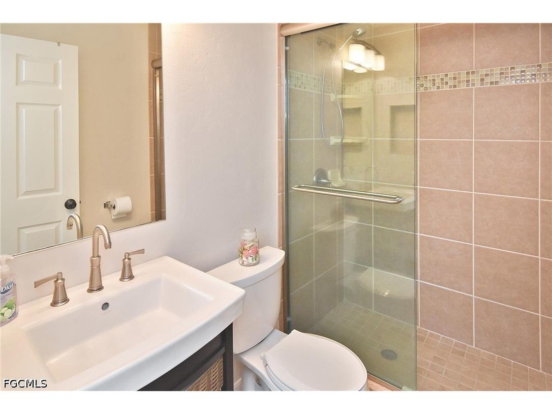 1773 Augusta Drive Fort Myers FL 33907 2026018968 image30