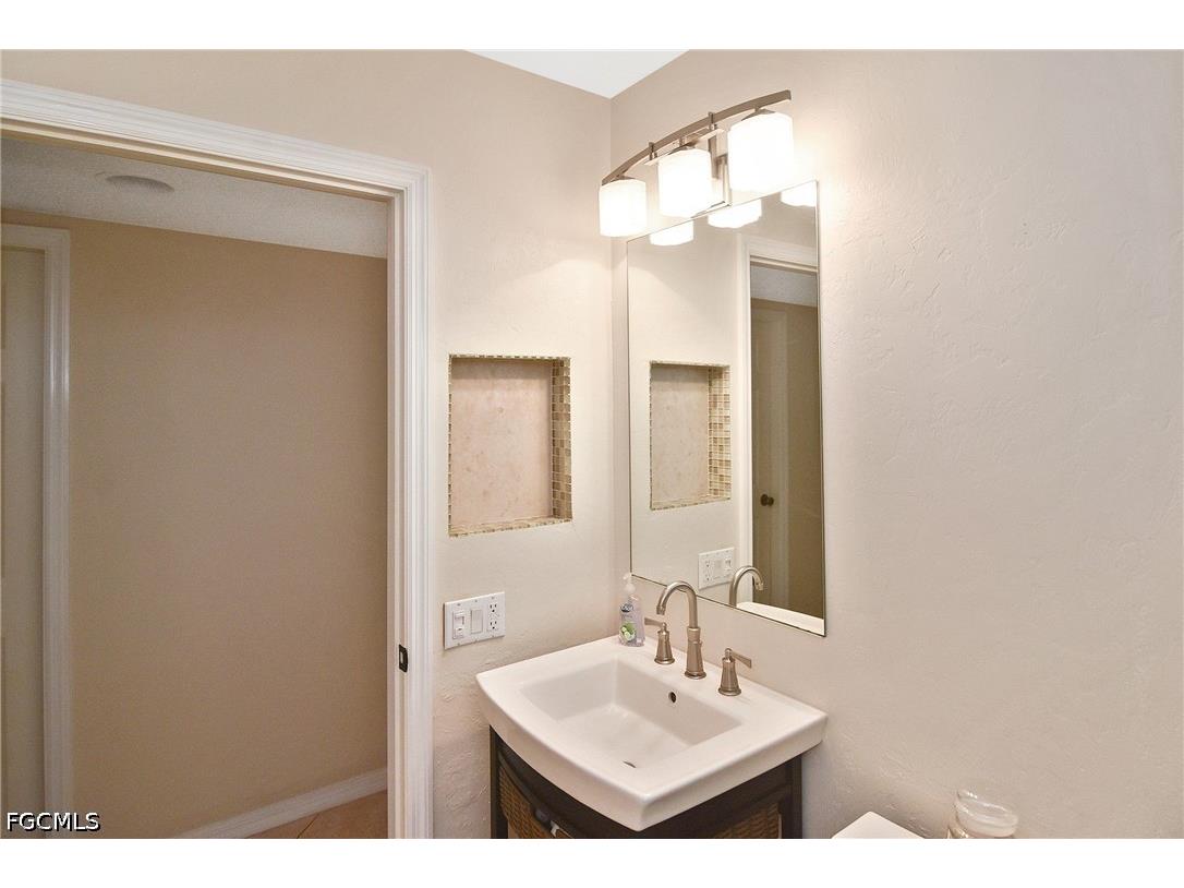 1773 Augusta Drive Fort Myers FL 33907 2026018968 image31