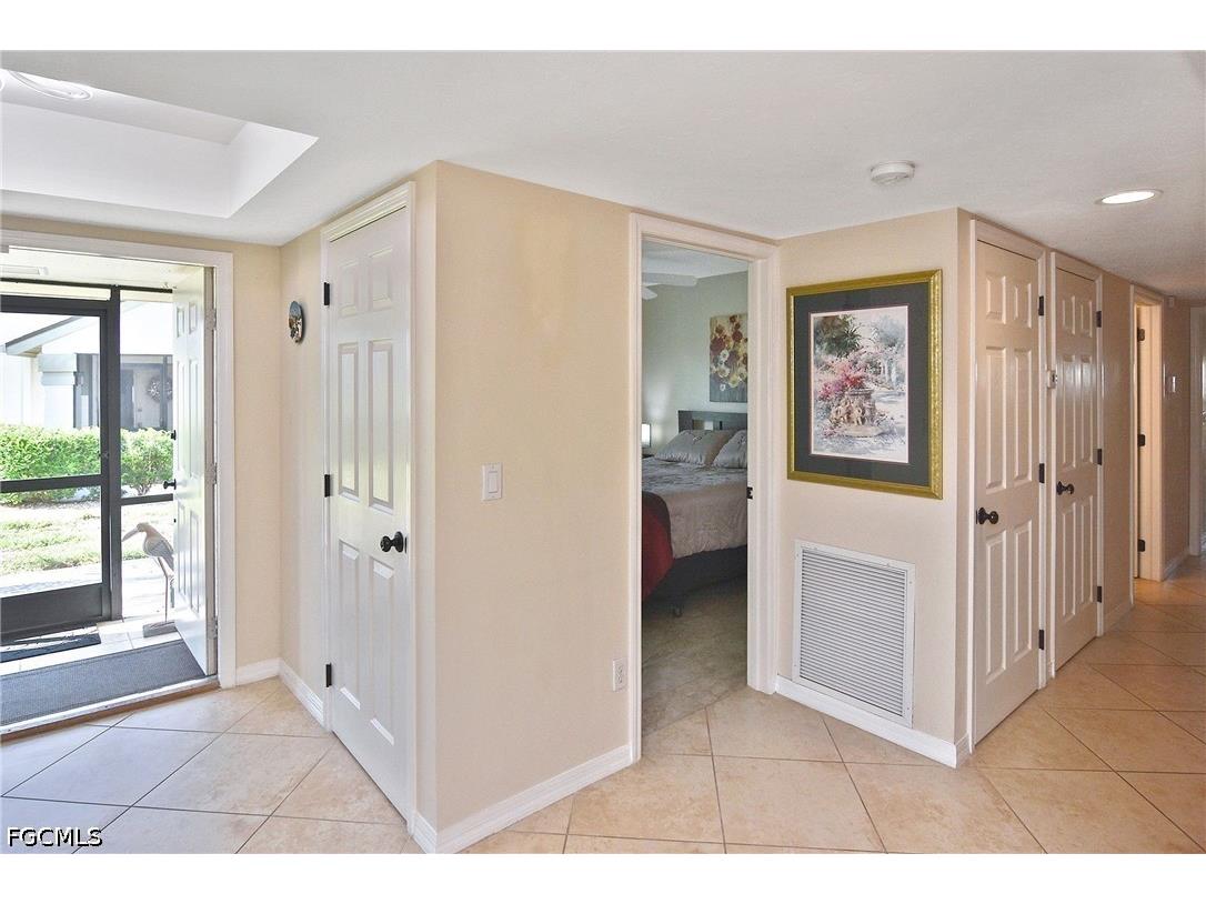 1773 Augusta Drive Fort Myers FL 33907 2026018968 image5