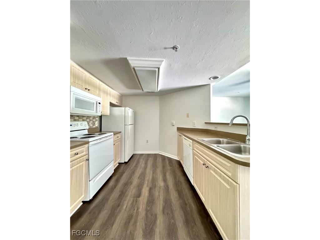 1773 Four Mile Cove Parkway #1123 Cape Coral FL 33990 2025022482 image6