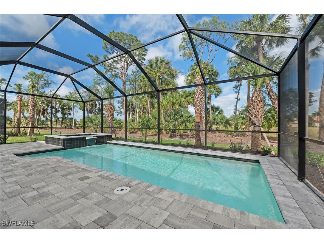 1773 Verada Court Naples FL 34120 225033274 image1