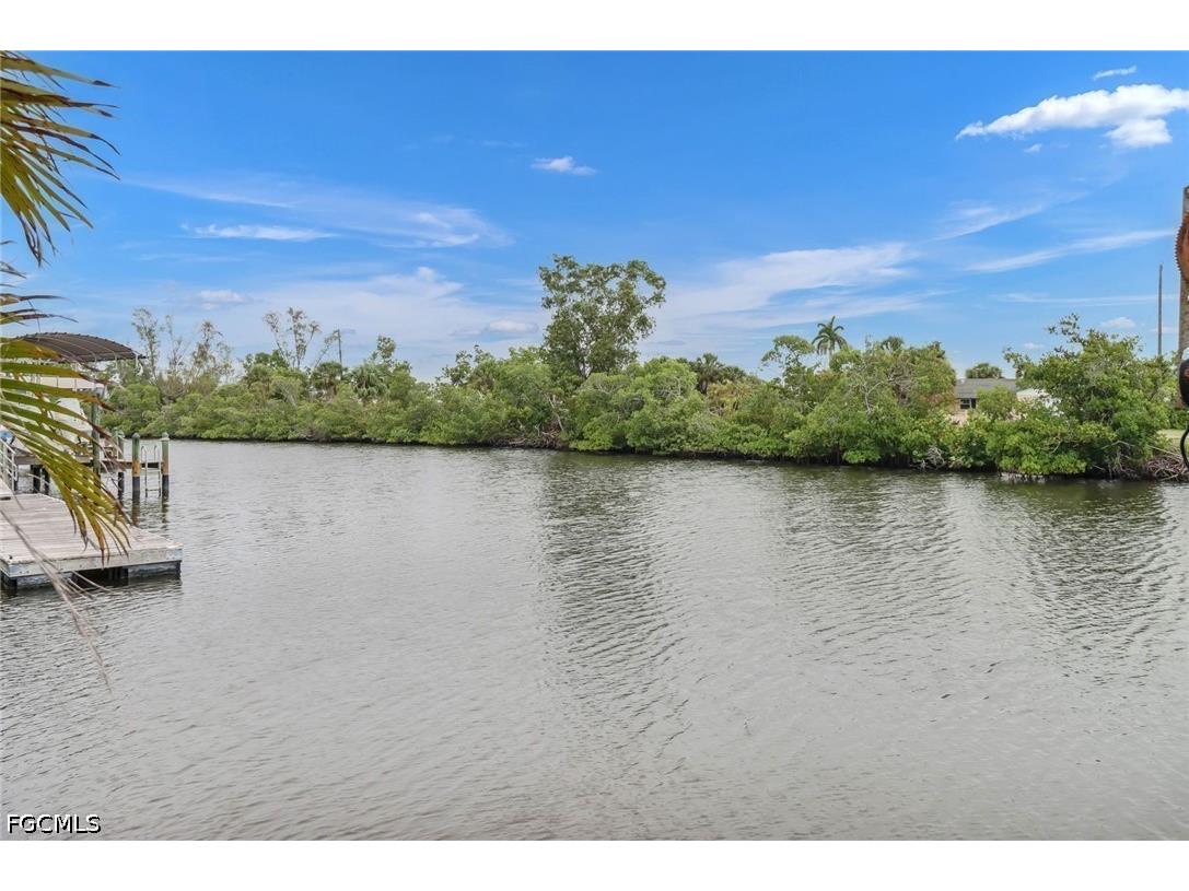 17731 Broadway Avenue Fort Myers Beach FL 33931 2026023938 image8