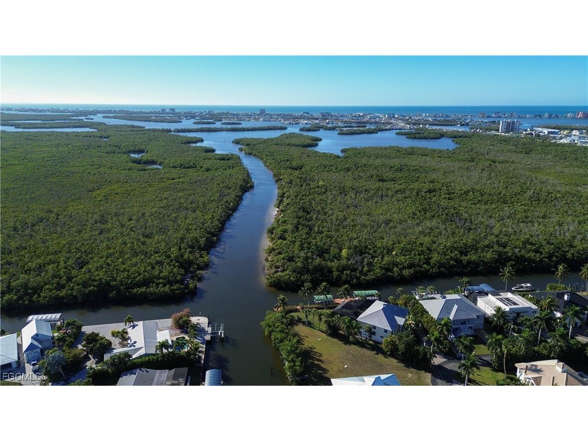 17740 Broadway Avenue Fort Myers Beach FL 33931 2026002389 image1