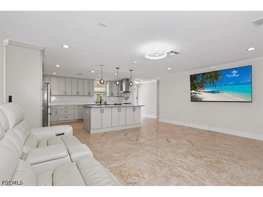 17741 Rebecca Avenue Fort Myers Beach FL 33931 2026005610 image8