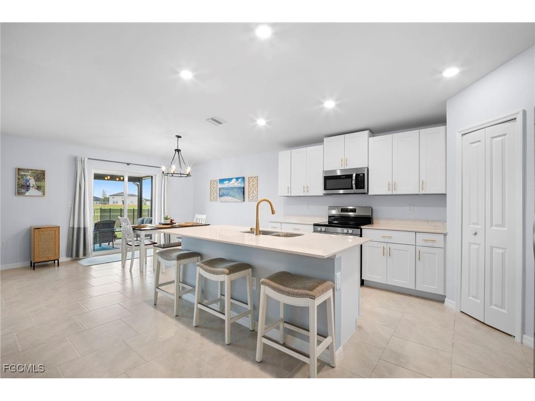 17741 Paradiso Way North Fort Myers FL 33917 2025023985 image13