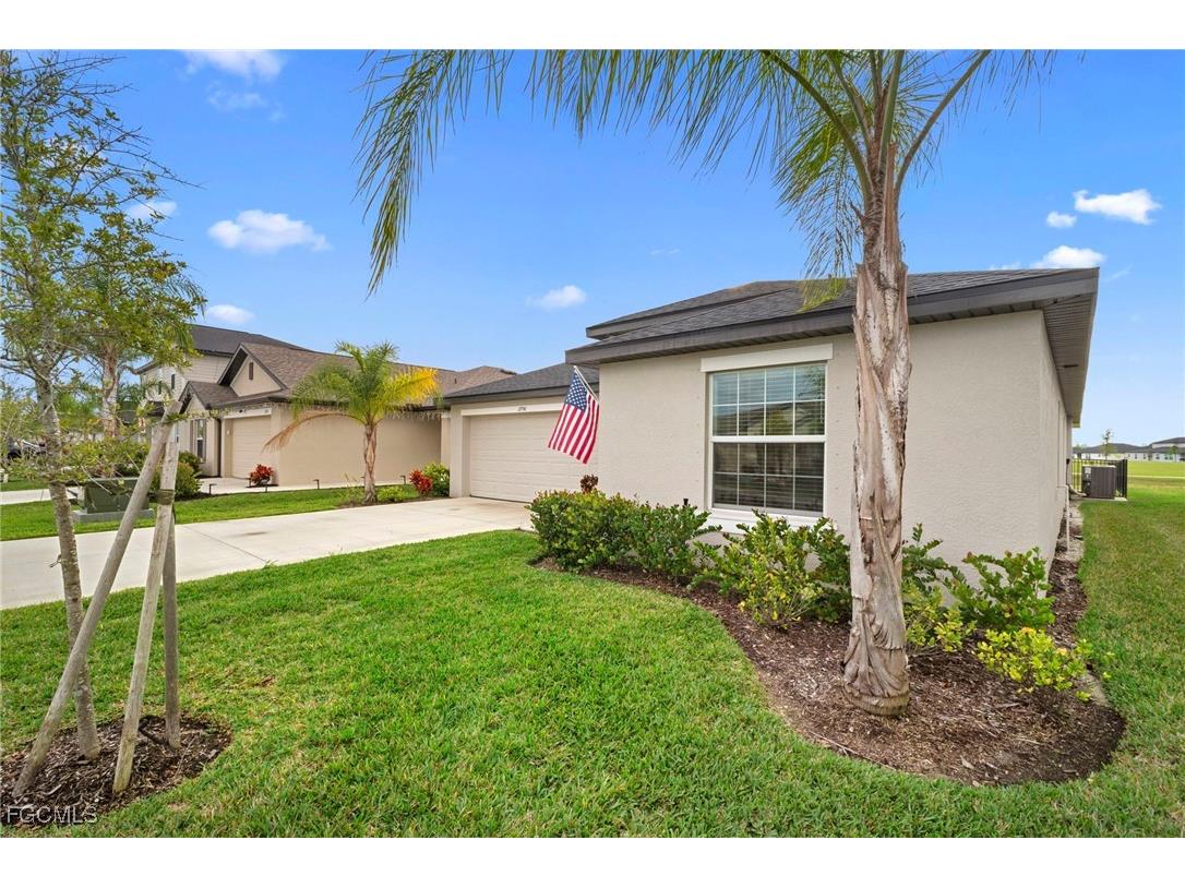 17741 Paradiso Way North Fort Myers FL 33917 2025023985 image2