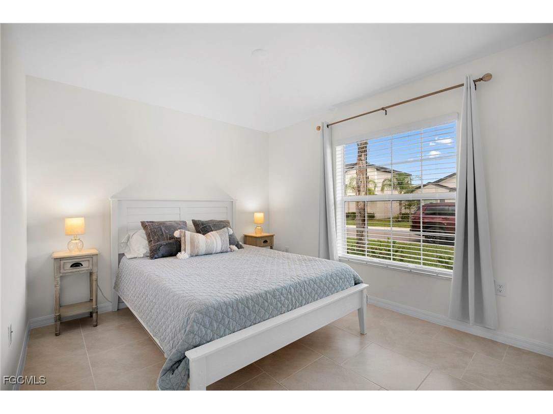 17741 Paradiso Way North Fort Myers FL 33917 2025023985 image22