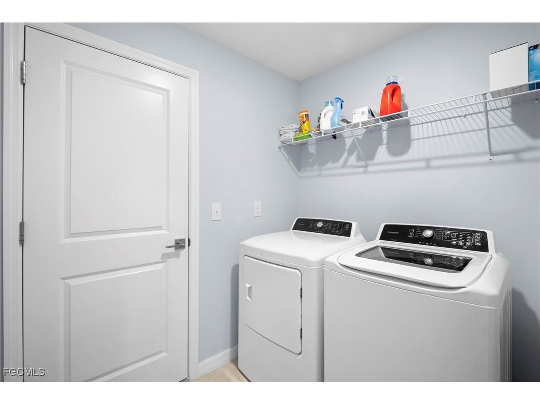 17741 Paradiso Way North Fort Myers FL 33917 2025023985 image30