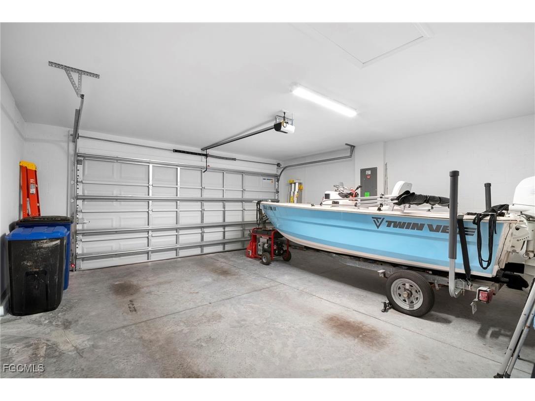 17741 Paradiso Way North Fort Myers FL 33917 2025023985 image32