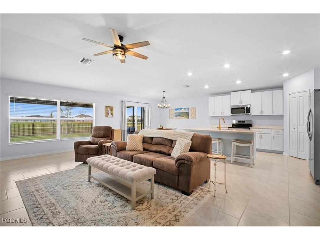 17741 Paradiso Way North Fort Myers FL 33917 2025023985 image5