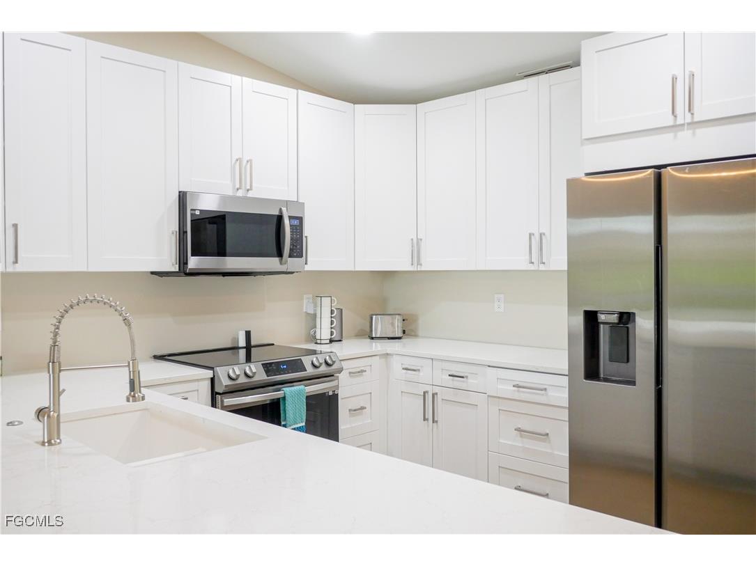 17749 Grande Bayou Court Fort Myers FL 33908 2025022586 image2