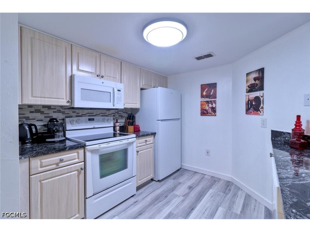 1775 Four Mile Cove Parkway #1223 Cape Coral FL 33990 2026028454 image11