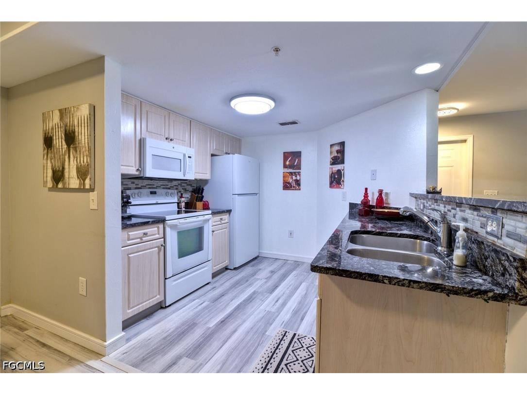 1775 Four Mile Cove Parkway #1223 Cape Coral FL 33990 2026028454 image3