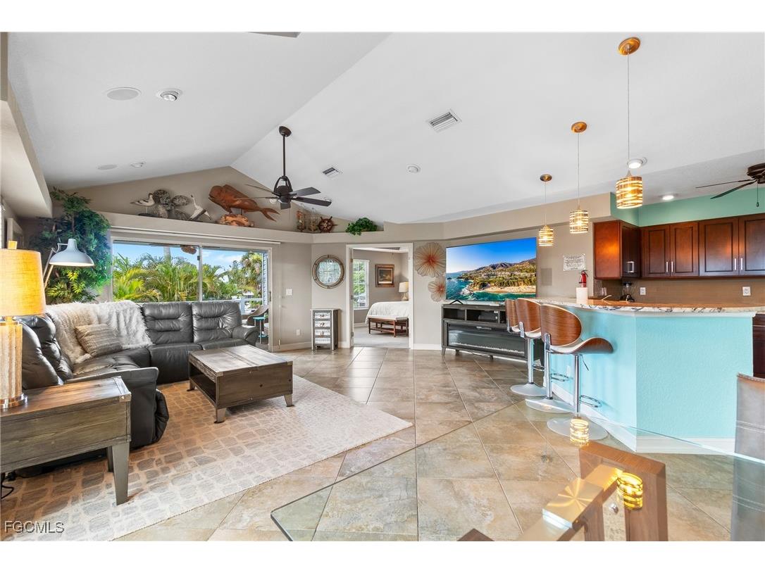 17750 Rebecca Avenue Fort Myers Beach FL 33931 2025005137 image3