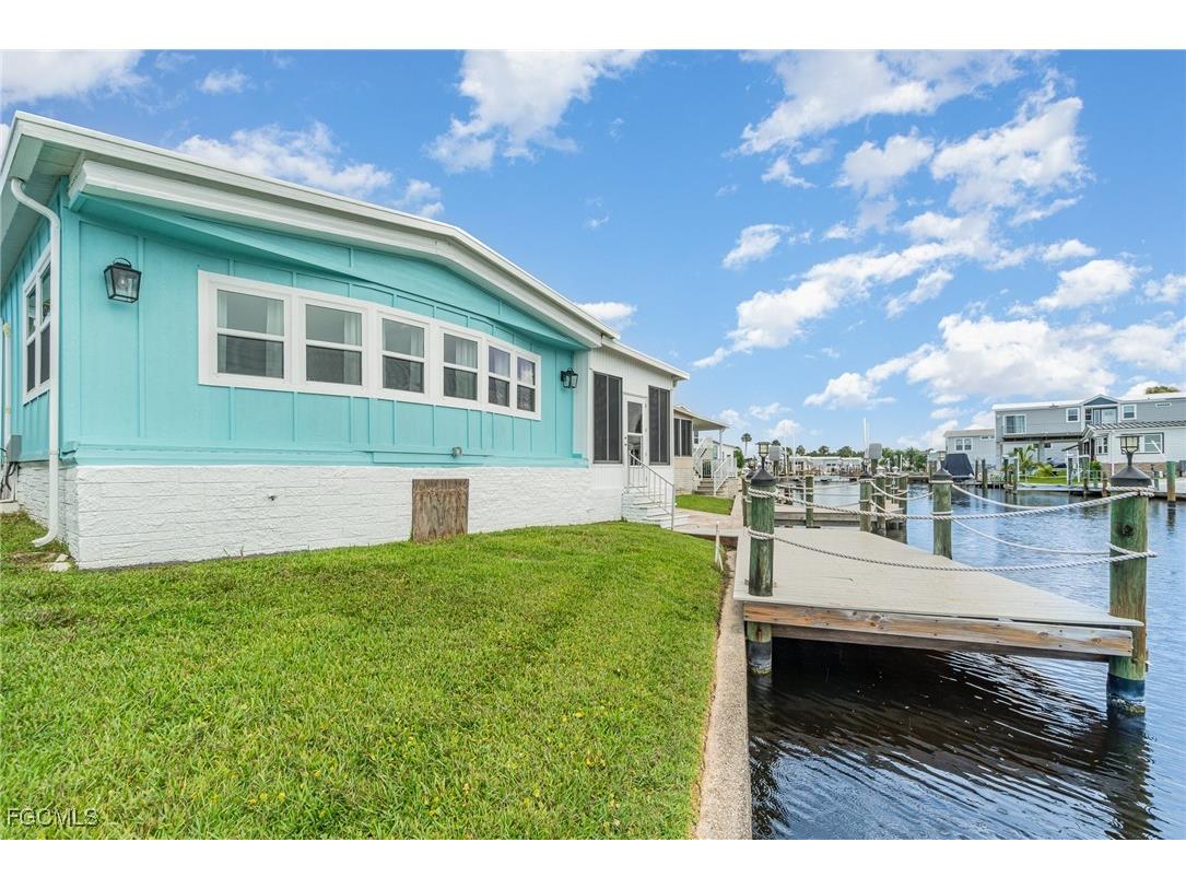 17751 Peppard Drive Fort Myers Beach FL 33931 2025002646 image27