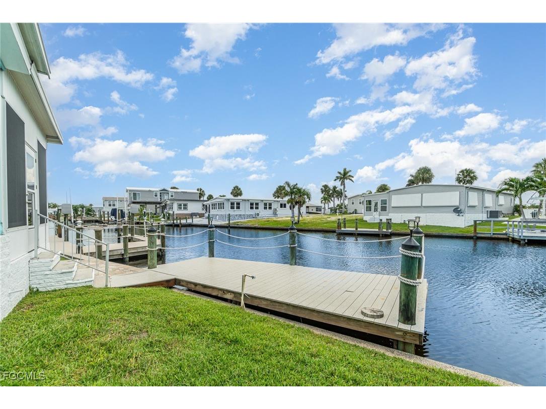 17751 Peppard Drive Fort Myers Beach FL 33931 2025002646 image28