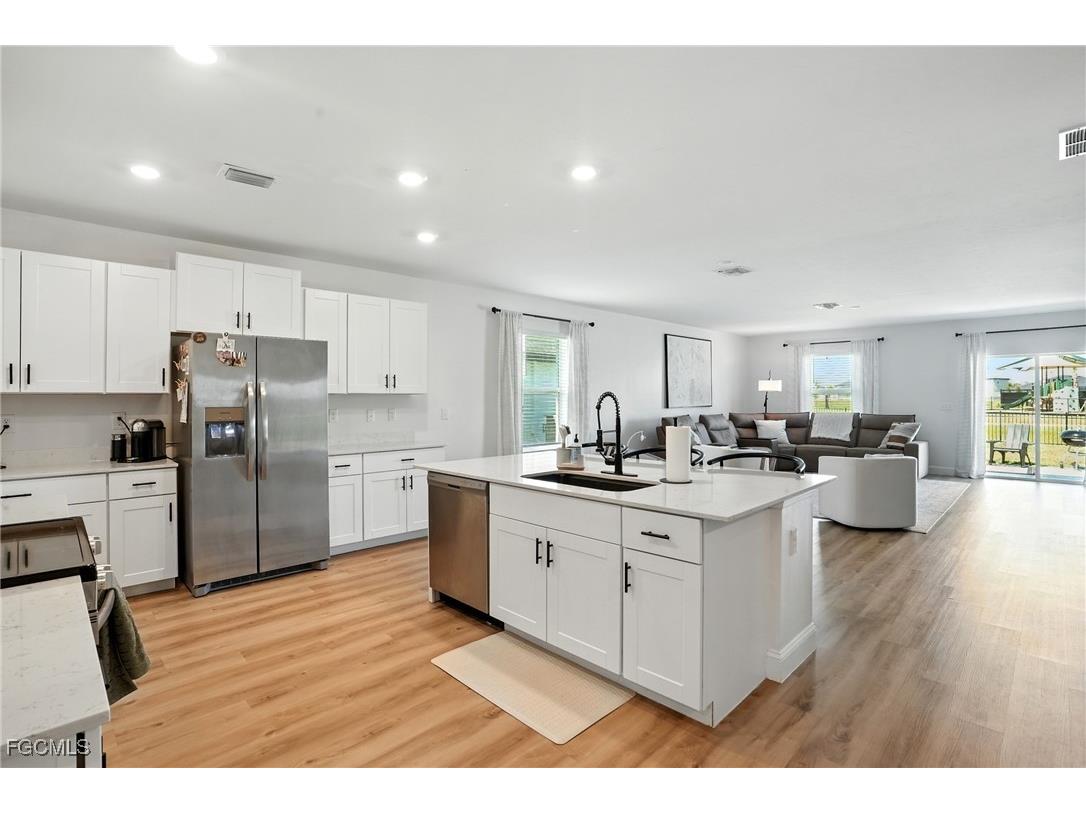 17765 Paradiso Way North Fort Myers FL 33917 2025006908 image13