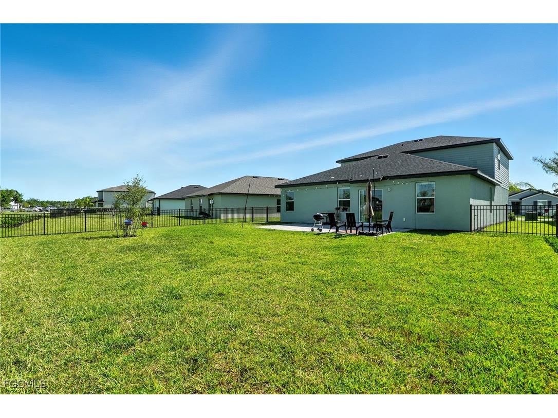 17765 Paradiso Way North Fort Myers FL 33917 2025006908 image33