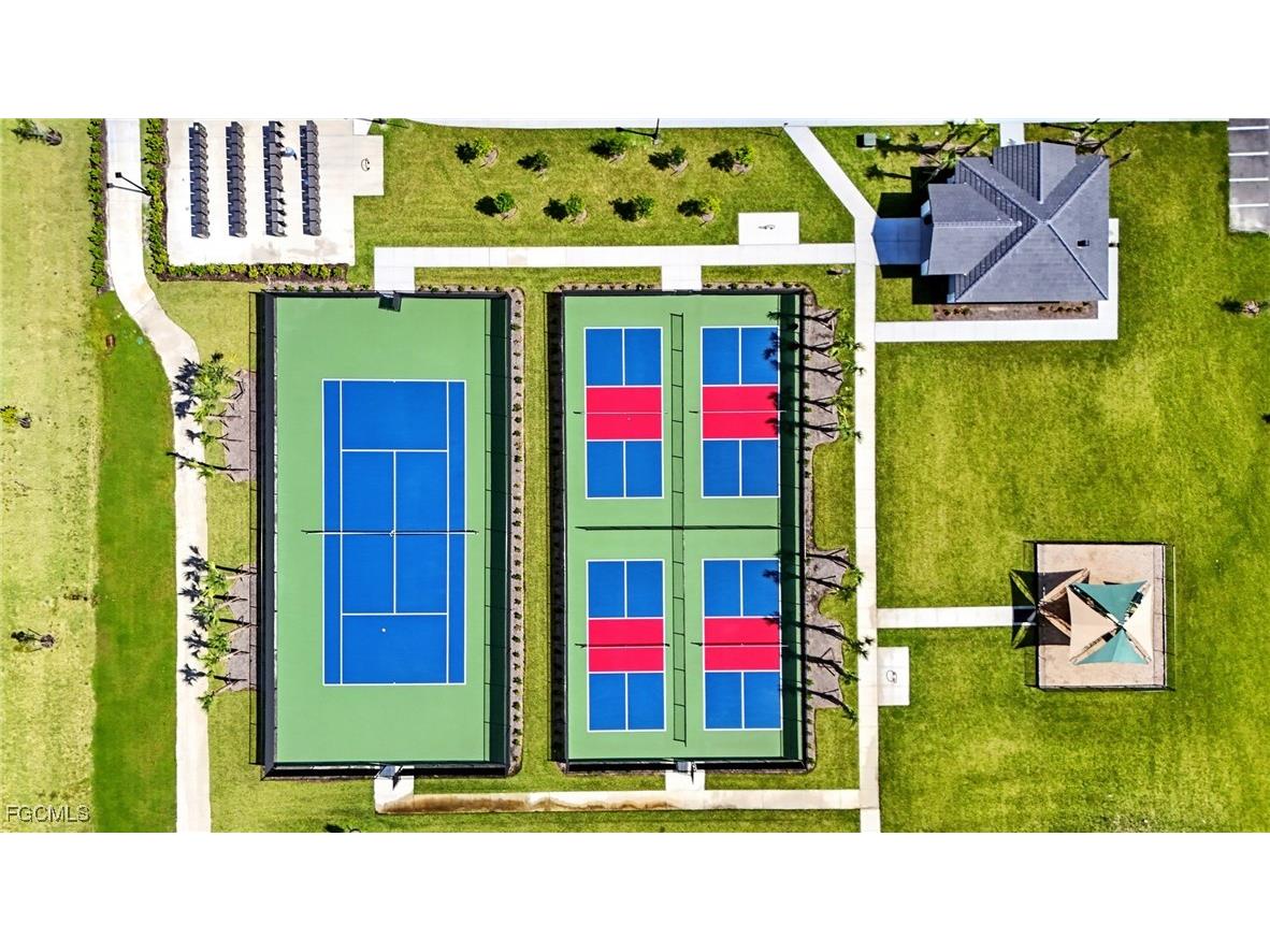 17765 Paradiso Way North Fort Myers FL 33917 2025006908 image38