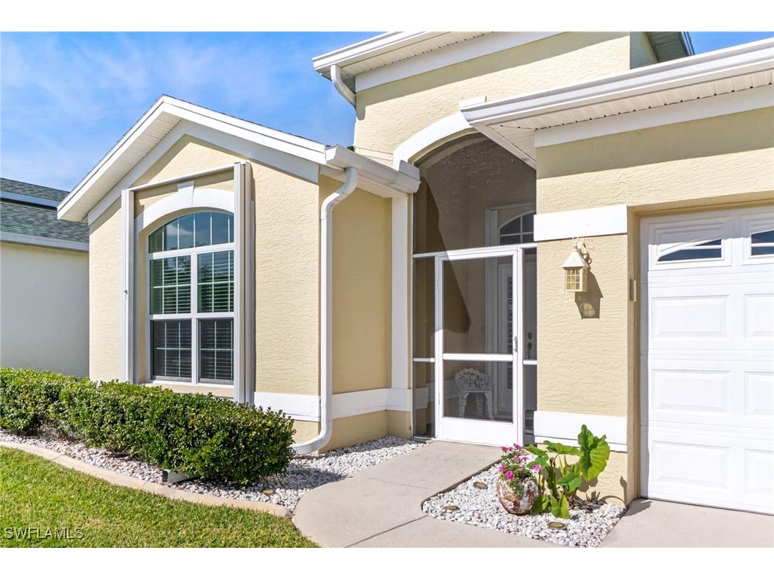 1777 Emerald Cove Circle Cape Coral FL 33991 226005047 image3