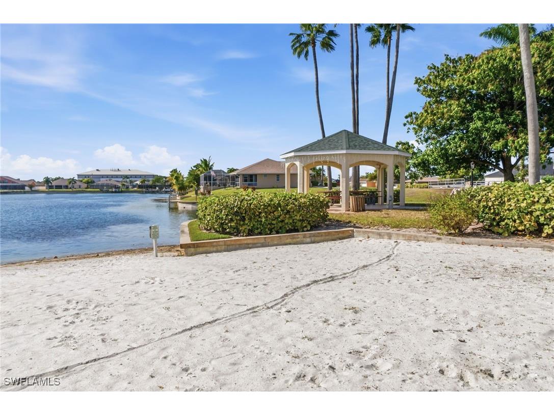 1777 Emerald Cove Circle Cape Coral FL 33991 226005047 image39