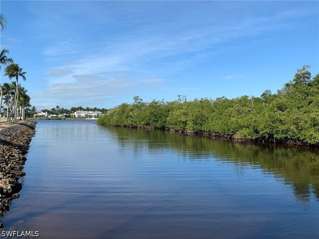 1777 Gulfstar Drive S Naples FL 34112 226012681 image6