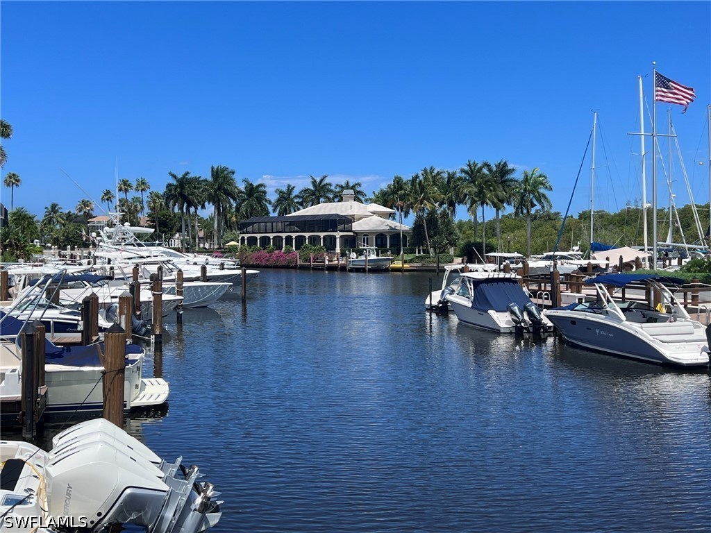 1777 Gulfstar Drive S Naples FL 34112 226018382 image1