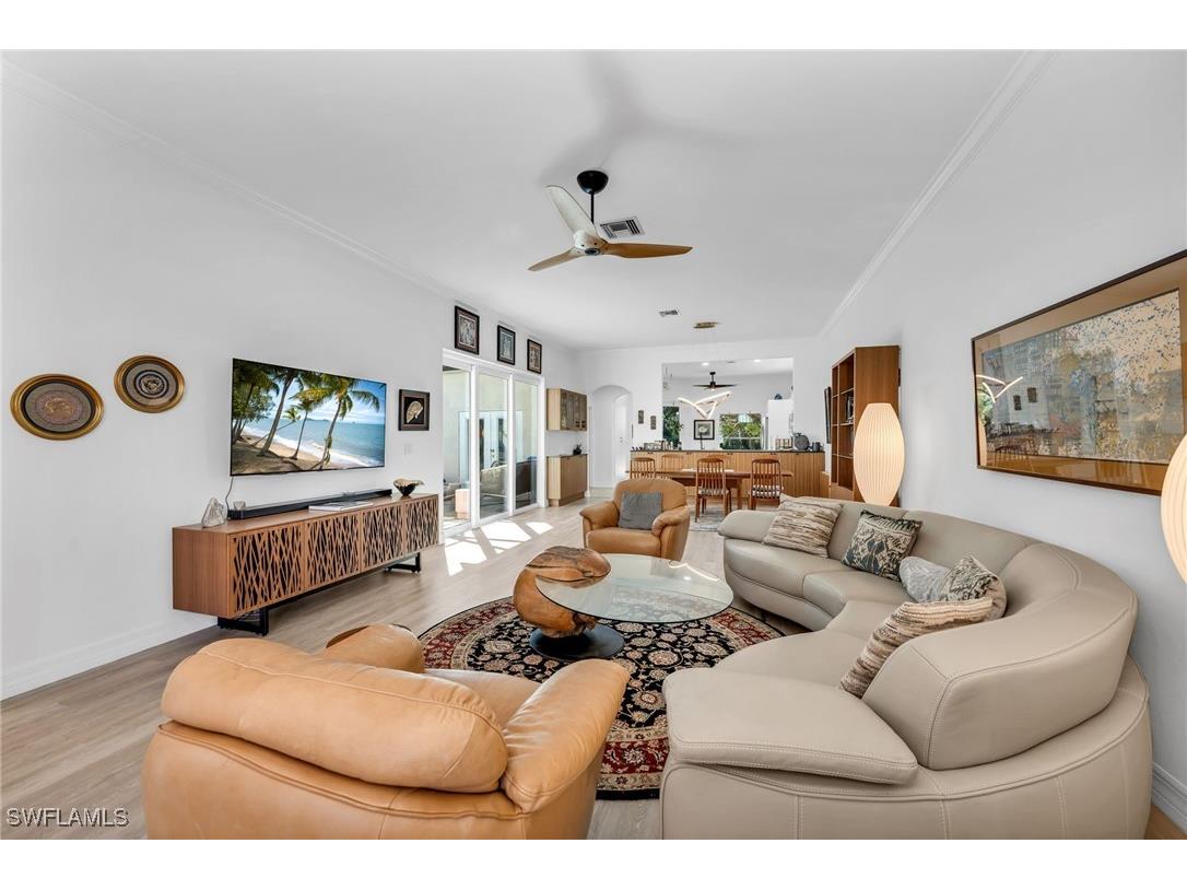 1778 Marsh Run Naples FL 34109 225078591 image16