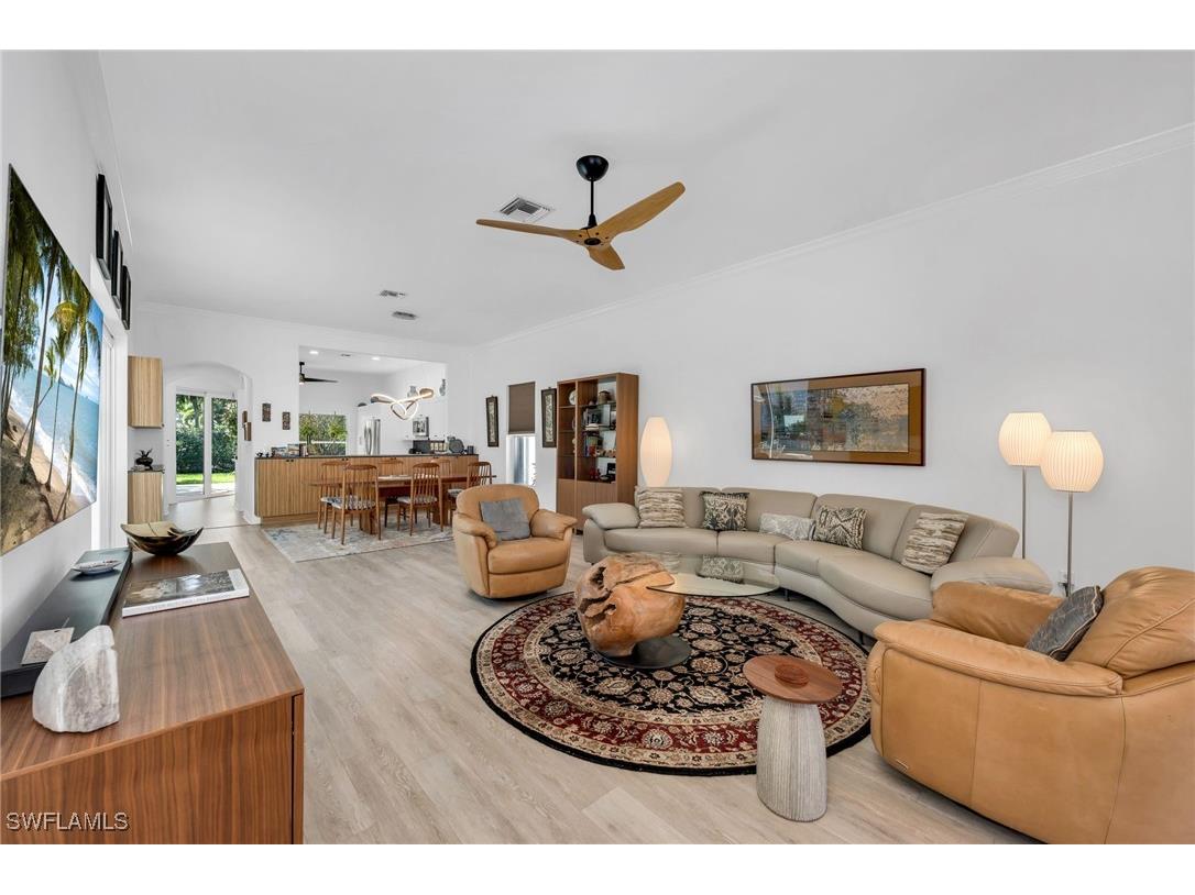 1778 Marsh Run Naples FL 34109 225078591 image7