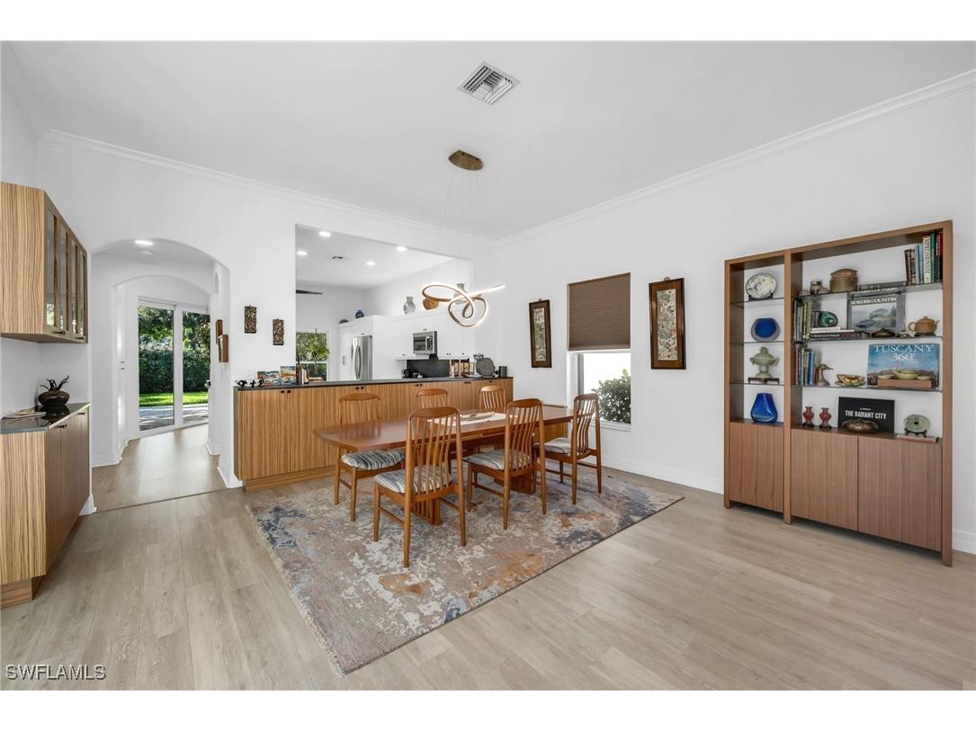 1778 Marsh Run Naples FL 34109 225078591 image8