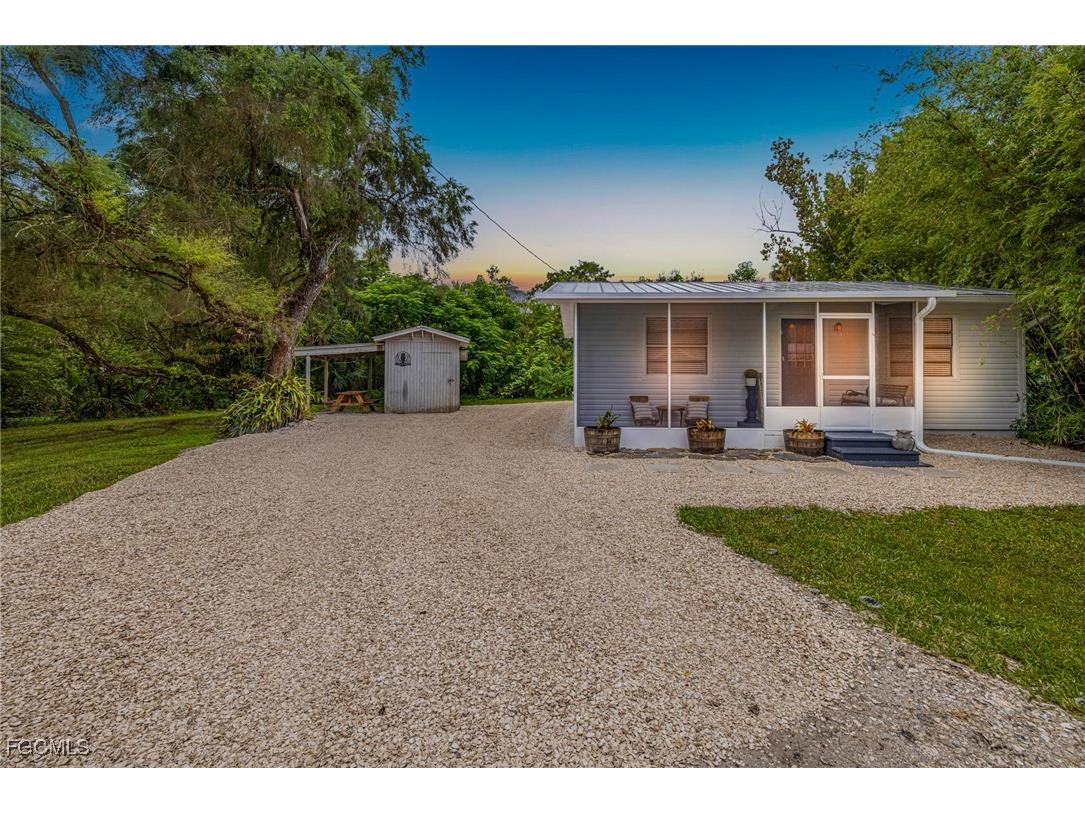 17780 Caloosa Road Alva FL 33920 2025011781 image32