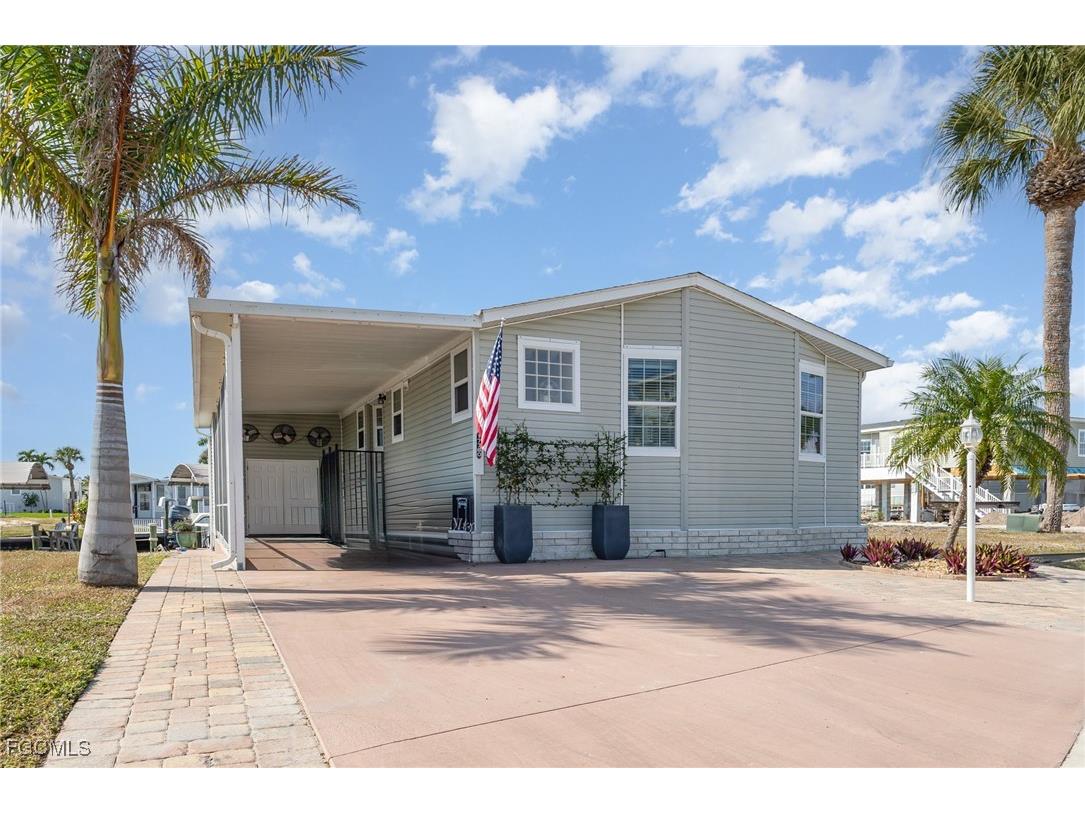 17780 Stevens Boulevard Fort Myers Beach FL 33931 2025011028 image2