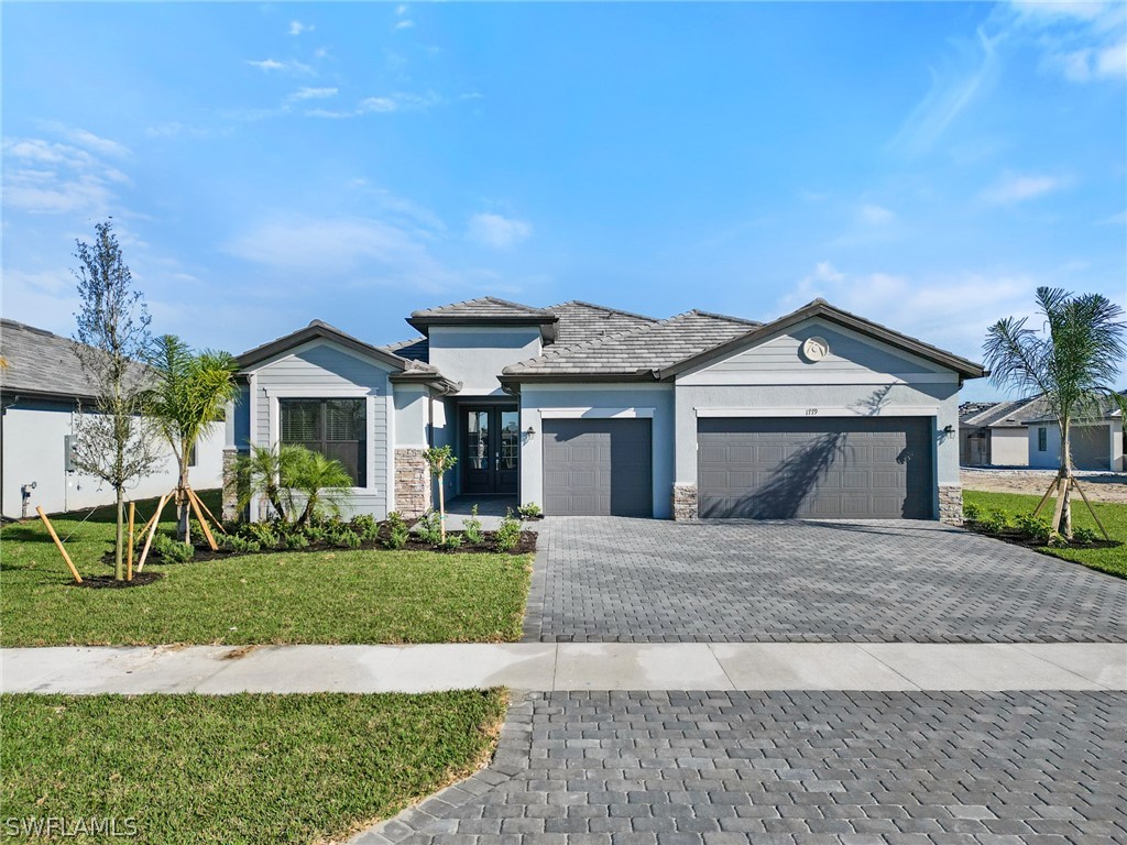 1779 Hagen Court Naples FL 34120 224026415 image1