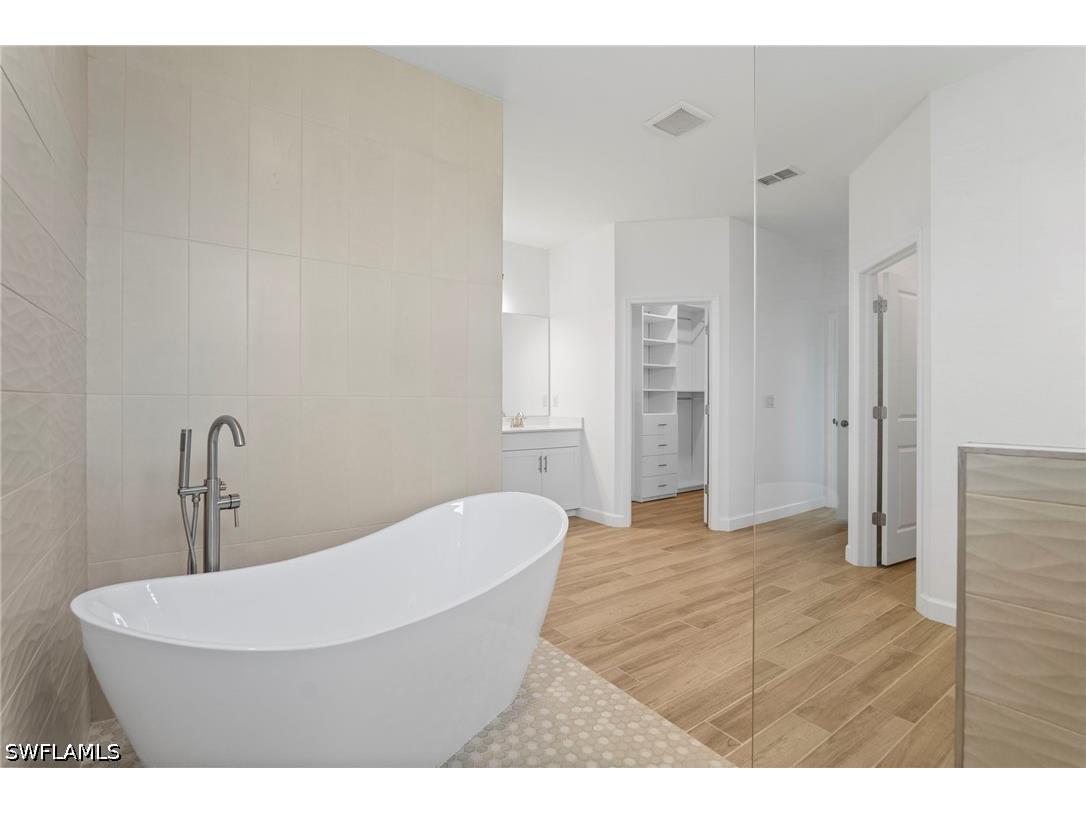 1779 Hagen Court Naples FL 34120 226018368 image27