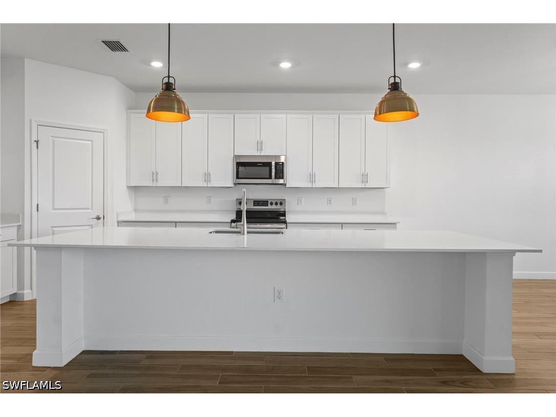 1779 Hagen Court Naples FL 34120 226018368 image3