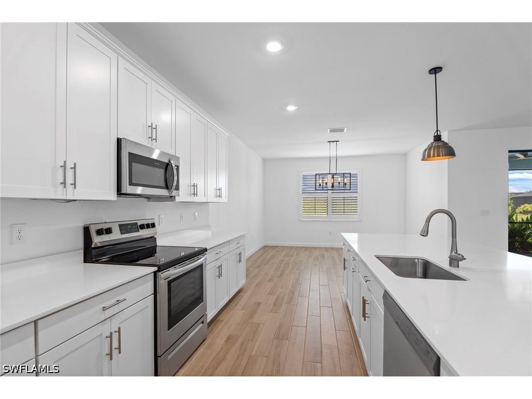 1779 Hagen Court Naples FL 34120 226018368 image5