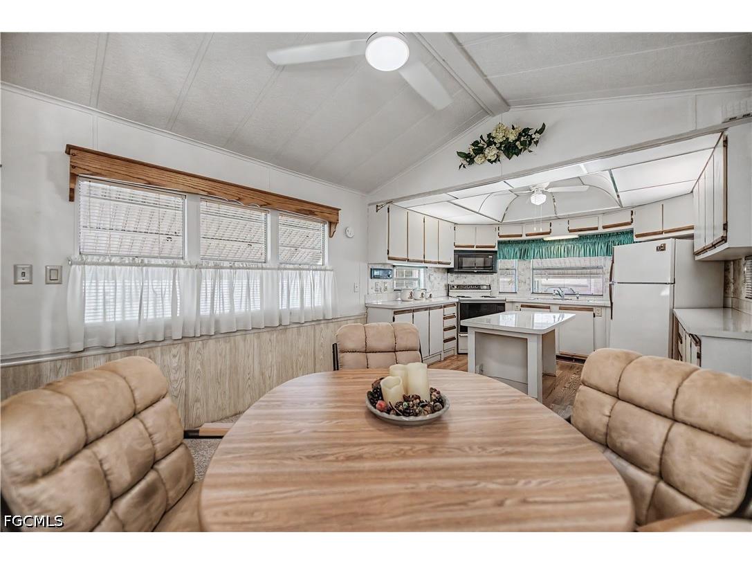 178 Caravan Circle North Fort Myers FL 33903 2026021678 image11