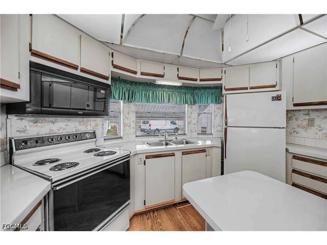 178 Caravan Circle North Fort Myers FL 33903 2026021678 image13