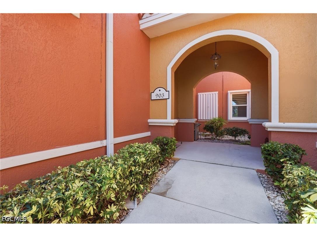 178 Shadroe Cove Circle #903 Cape Coral FL 33991 2026021985 image37