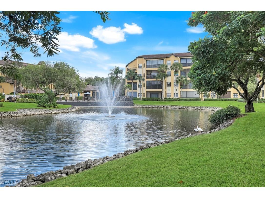 178 Vintage Circle #M202 Naples FL 34119 225067417 image25