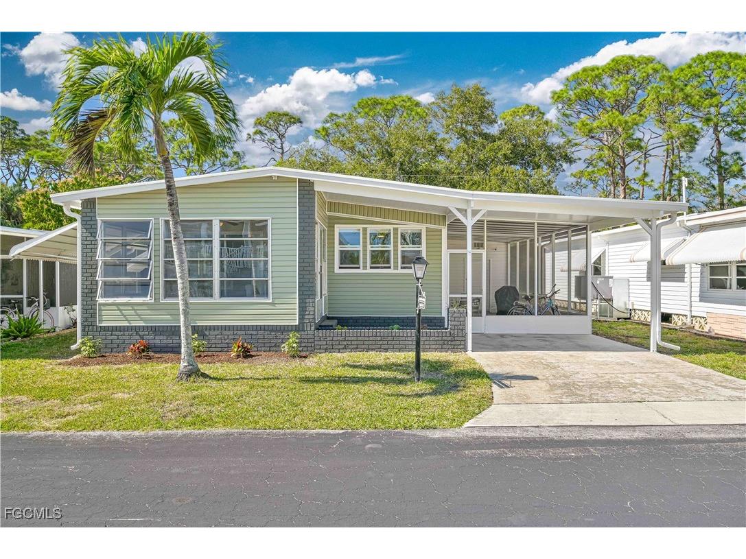 178 W Hampton Drive Fort Myers FL 33908 2025009207 image1