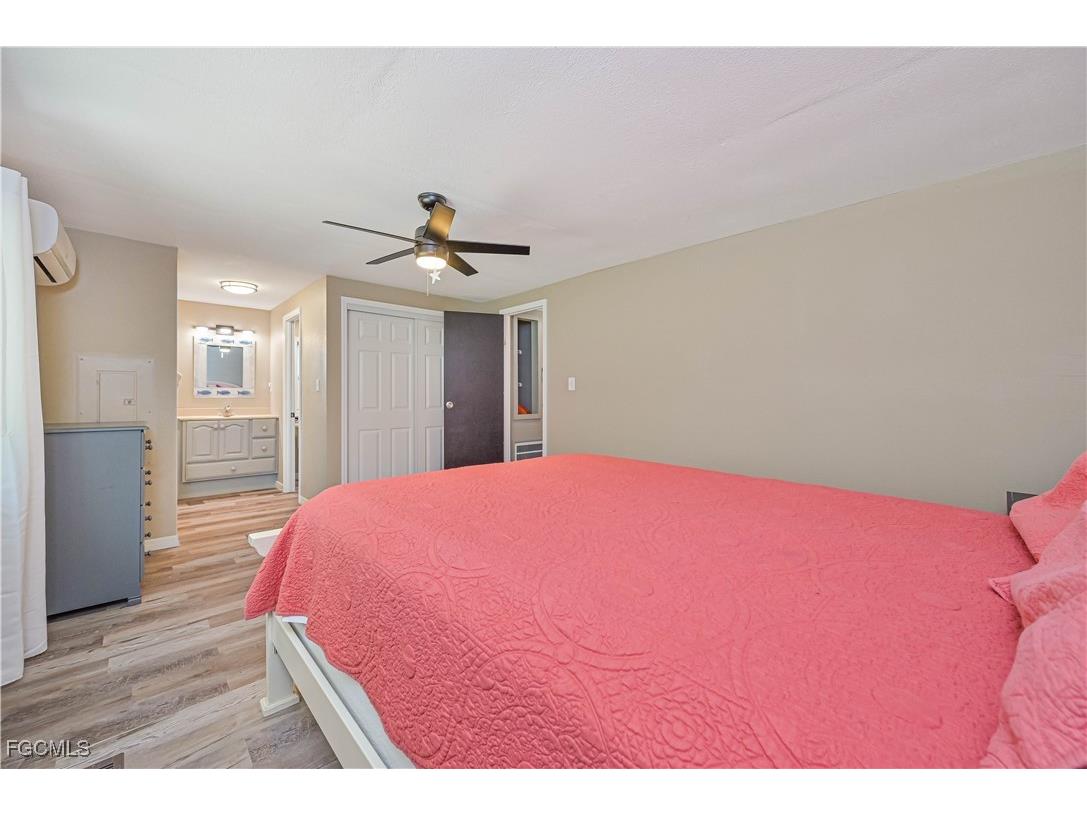 178 W Hampton Drive Fort Myers FL 33908 2025009207 image17