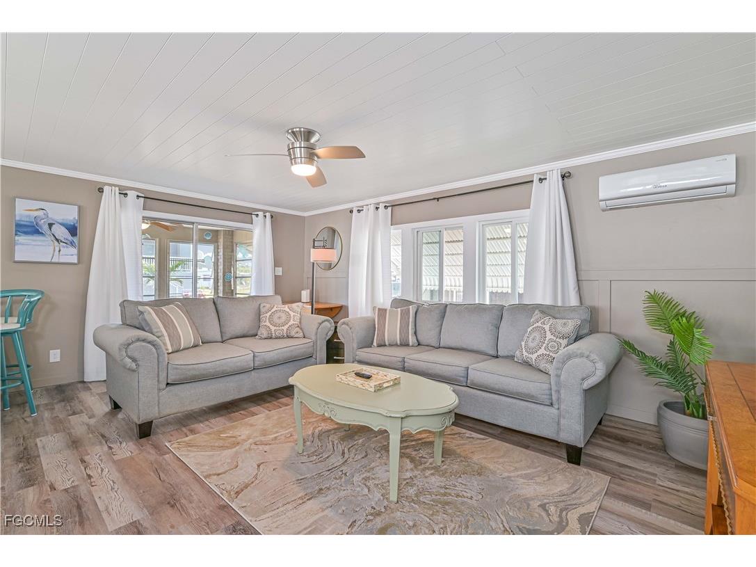 178 W Hampton Drive Fort Myers FL 33908 2025009207 image7